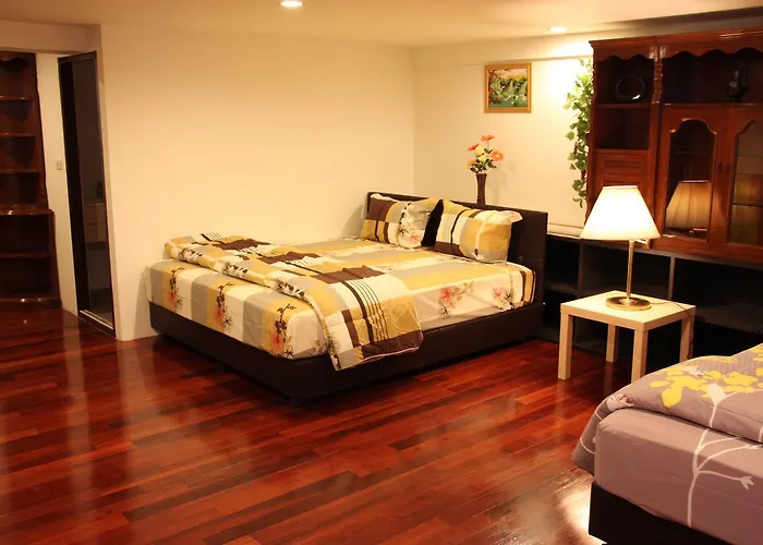 31 Sukhumvit 3*